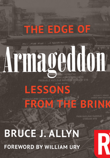 The Edge of Armageddon-末日邊緣 (英文原版)